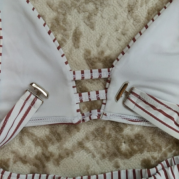 Zaful Cut-Out Striped Two Piece Bikini High Waisted Cheeky Bottom 6 White Maroon - Picture 9 of 16
